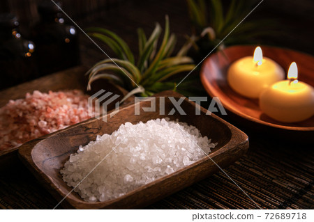 Bath salts beauty image material 72689718