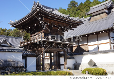 山口縣山口市城前寺鐘樓門 72690378
