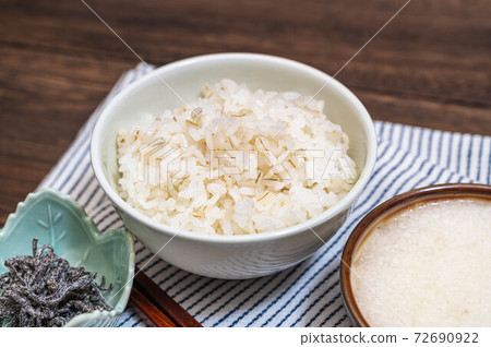 Wheat rice and tororo Wheat rice and tororo 72690922