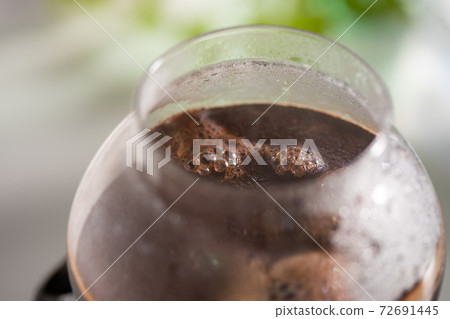 Coffee siphon freshly made coffee 72691445