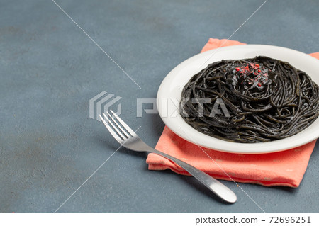 Ikasimi pasta 72696251