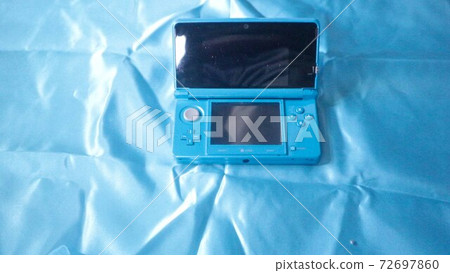 Game console LCD Game console LCD 72697860