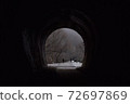 一條隧道 72697869