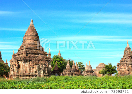 Ancient temples in the archaeological zone, Bagan, Myanmar Ancient temples in the archaeological zone, Bagan, Myanmar 72698751