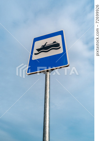 Parking sign for boating 72699926