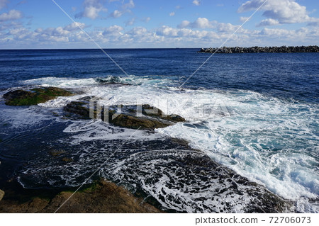 Iwaizumi Moshi Coast in winter 72706073