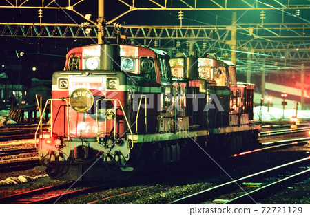 1997 DE10 double heading that leads the Bluetrain Akebono 72721129