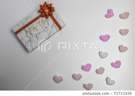 Valentine's Day gift full of hearts 72721936