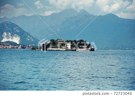 Lake Maggiore Lake Maggiore 72723048