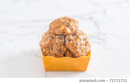 chocolate and cashew nut cookies chocolate and cashew nut cookies 72723723
