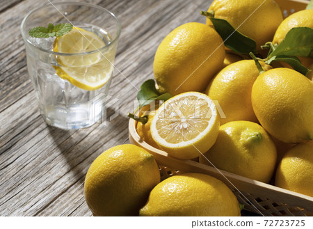 Lemon Lemon 72723725