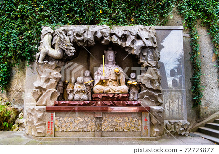 Enoshima, Fujisawa City, Kanagawa Prefecture Enoshima Shrine (Benzaiten Doji stone statue) 72723877