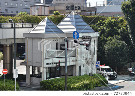 Mizonokuchi station square police station Kawasaki City, Kanagawa Prefecture 72723944