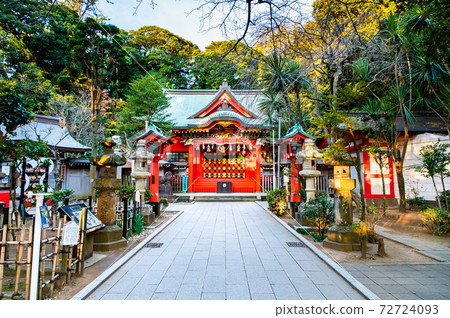 神奈川縣藤澤市江島神社(中津宮) 神奈川縣藤澤市江島神社(中津宮) 72724093