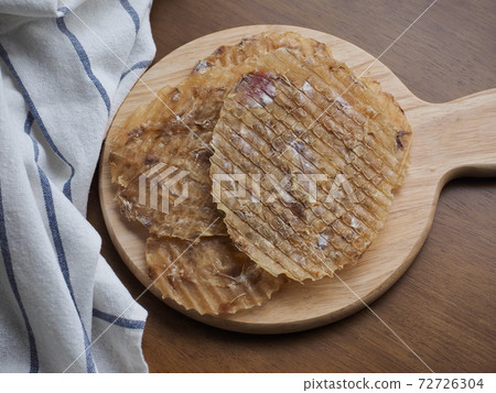 Asian food Jwipo, dried fish crackers 72726304