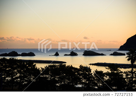 橋竹岩和大島紀 72727153