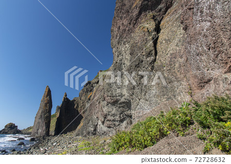 Rebel Island's Jizo rock Rebel Island's Jizo rock 72728632