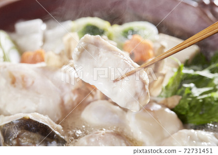 Fugu hot pot 72731451