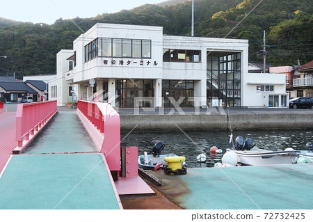 Wakamatsu Port Terminal 72732425