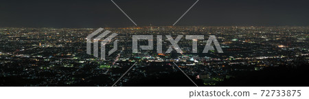 [Overlooking the Osaka Plain (Night view)] (High-resolution version) Location: Mizunomi Jizou, Yao City, Osaka Prefecture 72733875