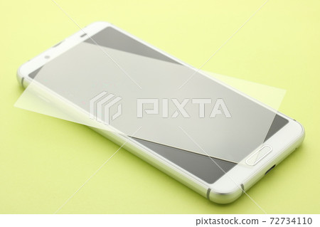 Smartphone and protective film 72734110