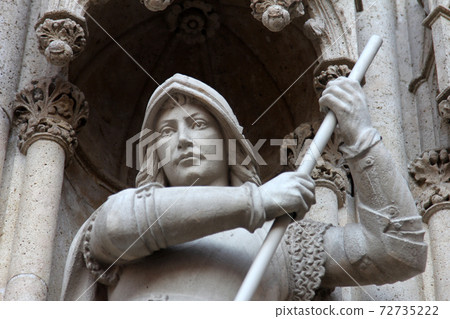 Saint George 72735222