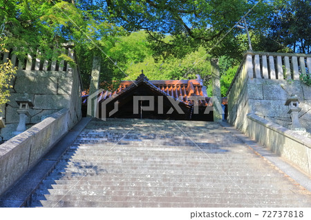 [Hiroshima Prefecture] Stone steps at Misode Tenmangu Shrine in Onomichi 72737818