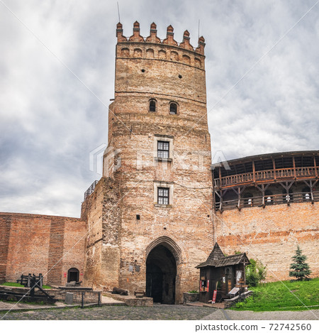 Main gate of Lutsk Castle in Ukraine Main gate of Lutsk Castle in Ukraine 72742560