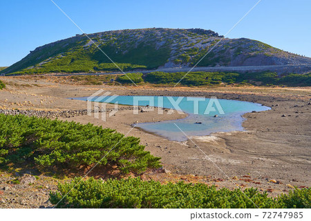 See Tsurugaike and Daikokudake on Mt. Norikura (Tatamidaira) in Takayama City, Gifu Prefecture 72747985