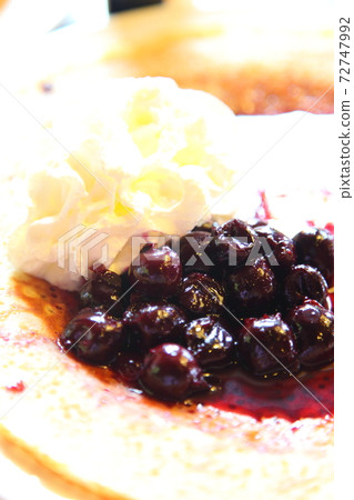 "Panekuken", a Dutch-style pancake that is thin and large like a crepe 72747992