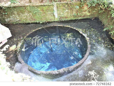 Kakida River Park spring water 72748162