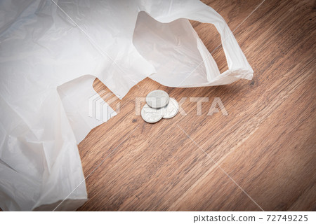 Paid shopping bag Paid shopping bag 72749225
