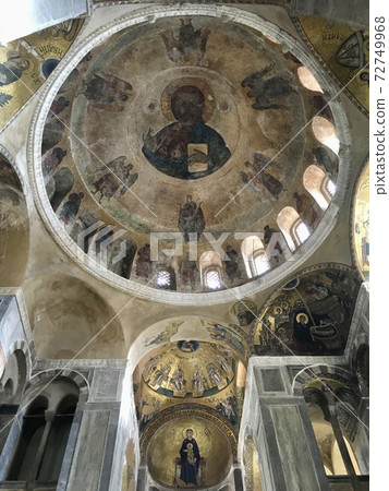 希臘奧西奧斯·盧卡斯修道院的壁畫和祭壇的天花板 希臘奧西奧斯·盧卡斯修道院的壁畫和祭壇的天花板 72749968
