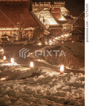 Kyoto Prefecture Miyama Kayabuki no Sato Snow Lantern Light Up 72752205
