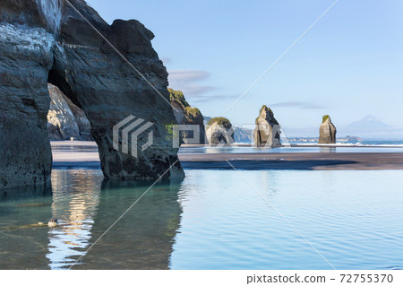 New Zealand coast 72755370