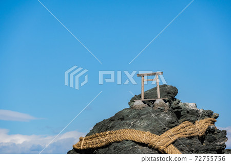 Futamiokitama Shrine-Meotoiwa 72755756