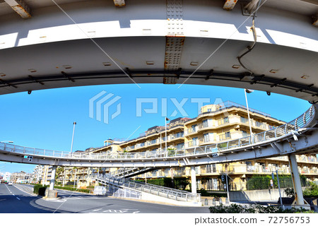 Circle pedestrian bridge on Route 134 72756753