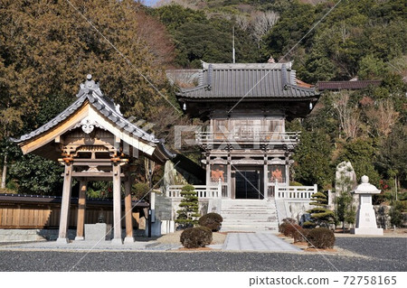 根山寺，岡山縣三崎町的宗派宗廟 72758165