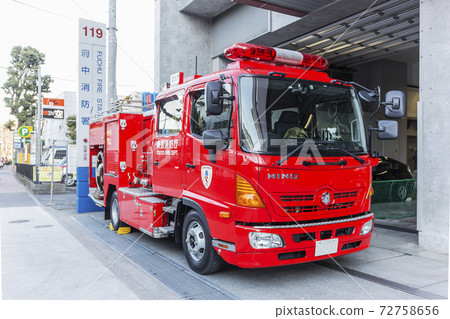 Fire engine on standby Fire engine Emergency vehicle Fire engine on standby Fire engine Emergency vehicle 72758656