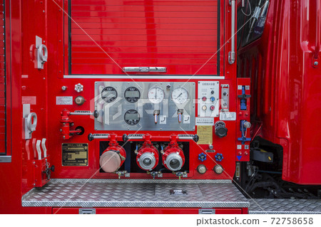 Fire engine on standby Fire engine Emergency vehicle Fire engine on standby Fire engine Emergency vehicle 72758658