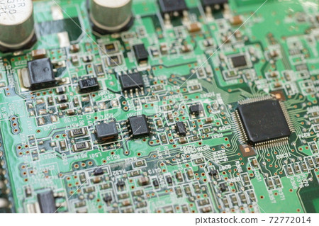 Bare computer base 72772014
