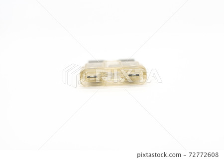 25 amp fuse alone 72772608