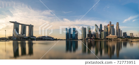 [Singapore] Singapore cityscape early morning panorama 72773951