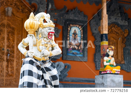 Hanuman statue Hanuman statue 72779258