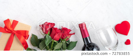 Valentine's Day Dinner Red Wine Rose Gift Box Valentine Day Wine Gift バレンタイン 72783855