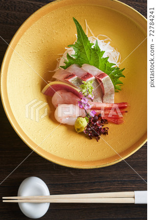 Striped trevally and pink shrimp sashimi Striped trevally and pink shrimp sashimi 72784241