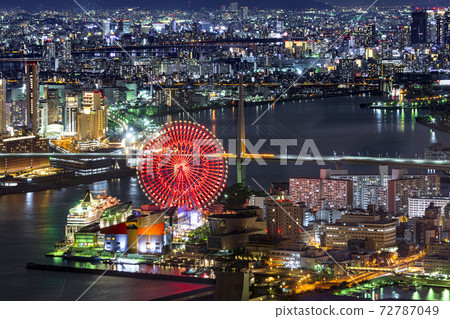 Osaka cityscape towards Tempozan Osaka cityscape towards Tempozan 72787049