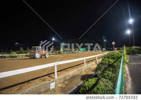 佐賀夜間賽馬 72788382