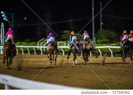 佐賀夜間賽馬 72788562