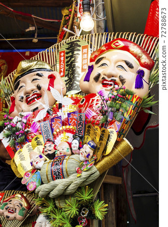 Lucky thing of Toka Ebisu Osaka Imamiya Ebisu Shrine God of business prosperity Image material 72788673